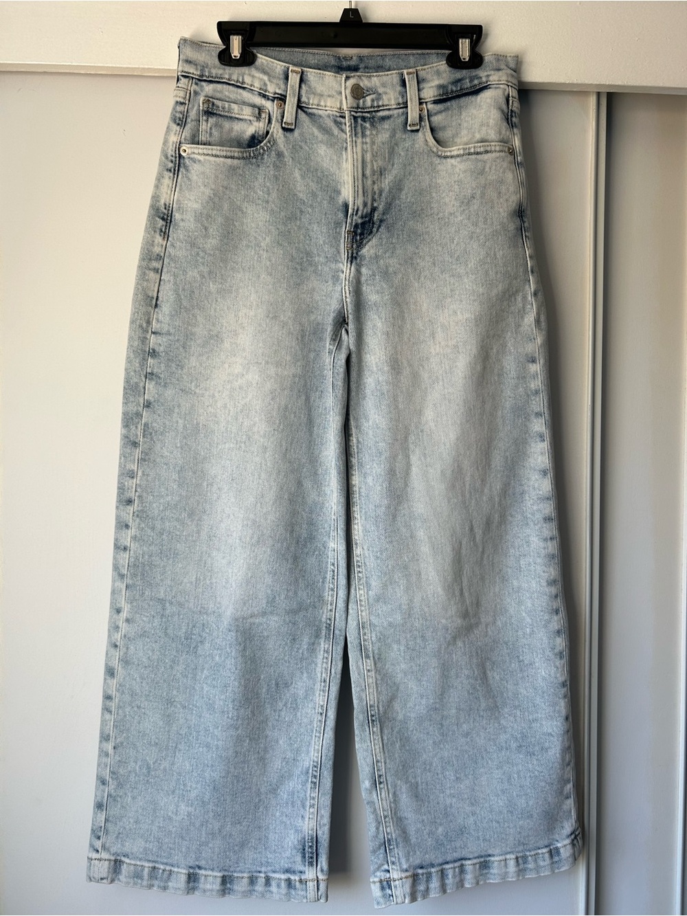 GAP High Rise Stride Wide-Leg Jeans - Light Acid Wash - Size 29/8R